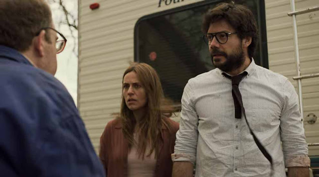 مراجعة الموسم الثالث La Casa de Papel.. بعد أن أصبح القناع رمزاً البروفيسور يضرب ضربته الثانية بعد أن سقطت الأقنعة وأصبحت رمزاً، هل لازلنا نحتمي ببيت من الورق؟