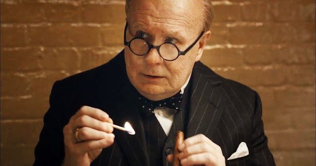 غاري أولدمان gary oldman في فيلم darkest hour